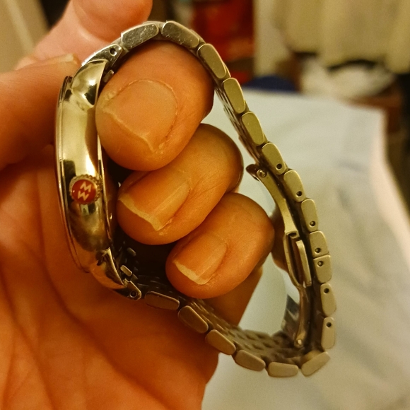 Michelle Watch - Picture 6 of 9